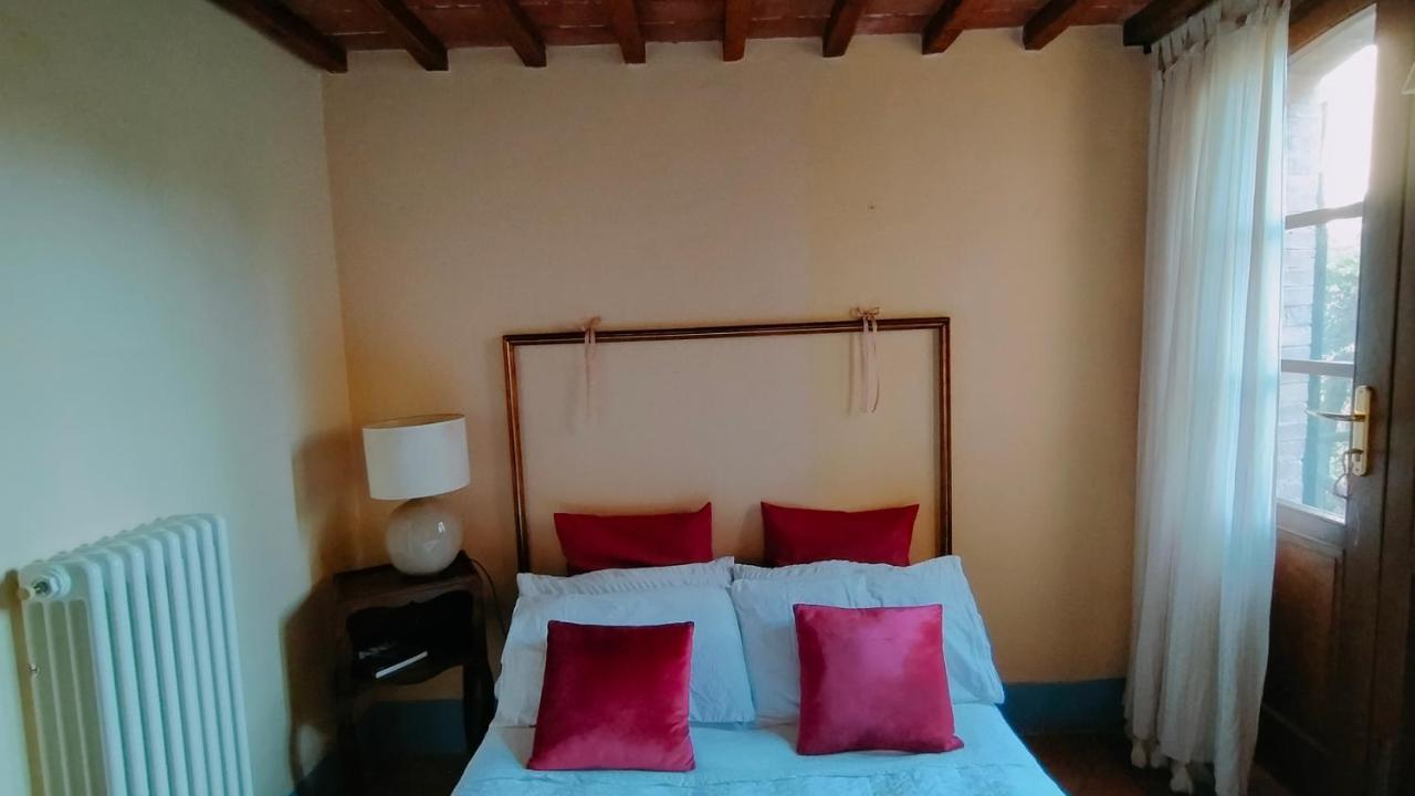 Cosy Country Room Garden Sovicille Exterior photo